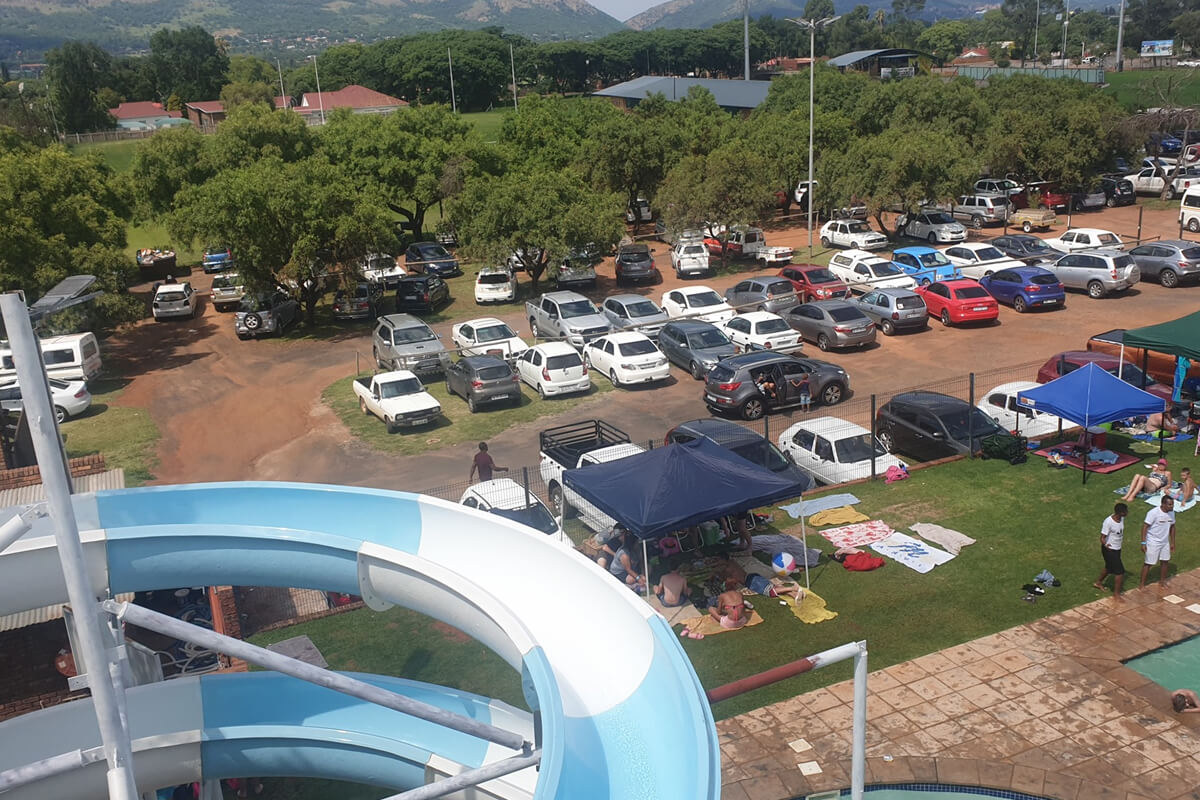 Grizzlies Water Park Pictures